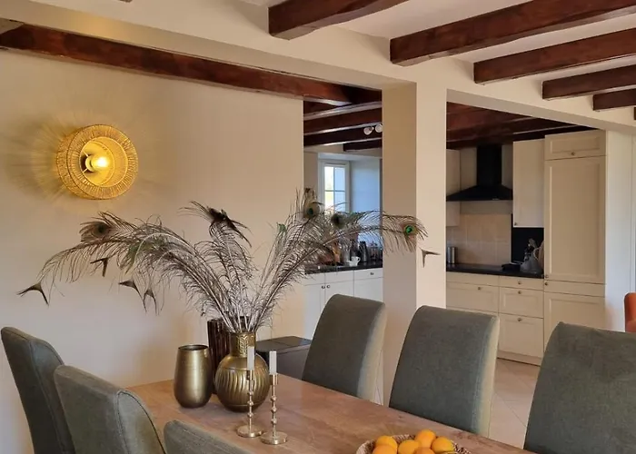 Les Oiseaux De Paradis Lacropte